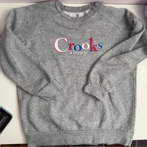 crook’s and castle grey crewneck